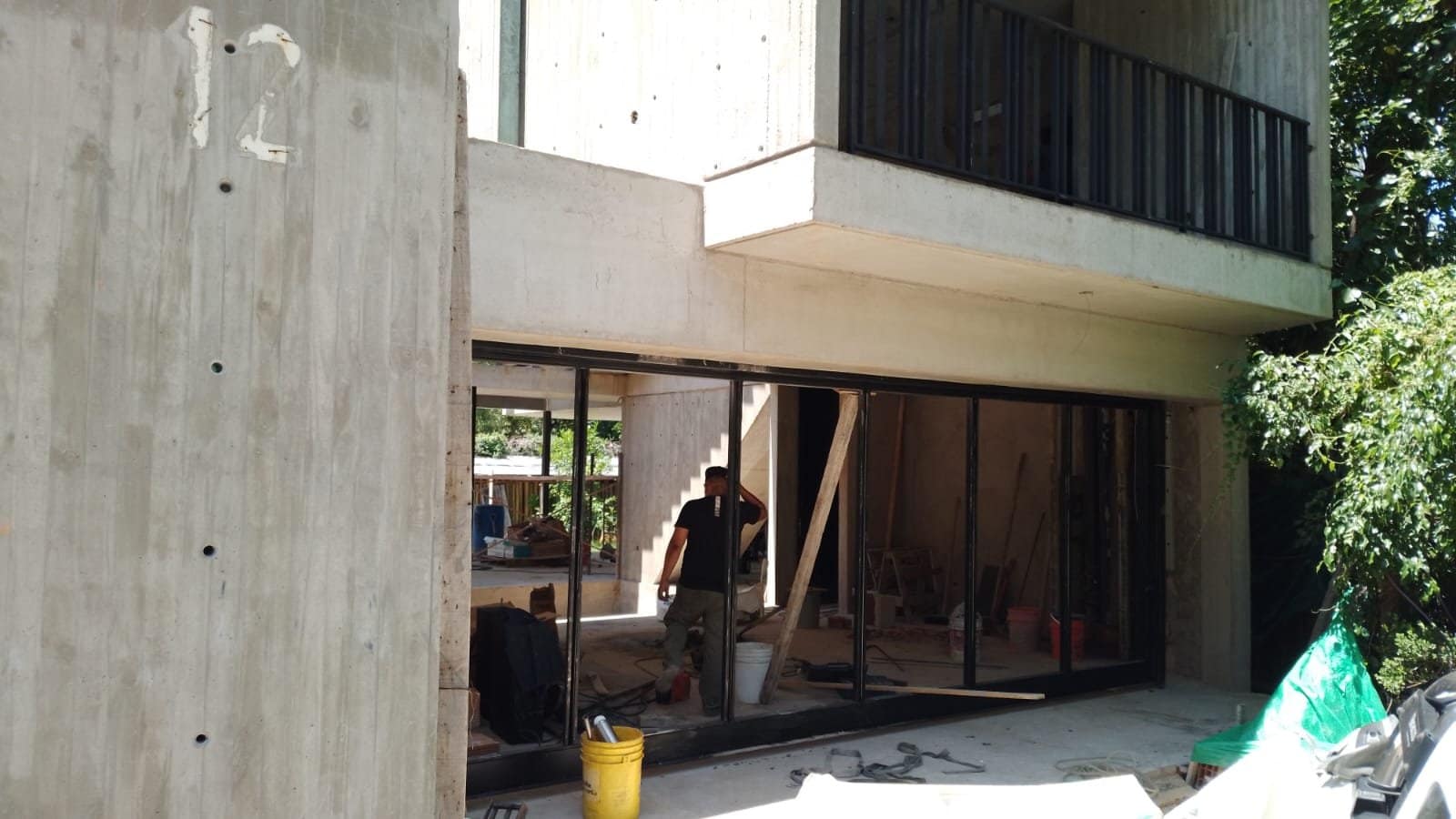 Fabrica de portones Automáticos - portón levadizo