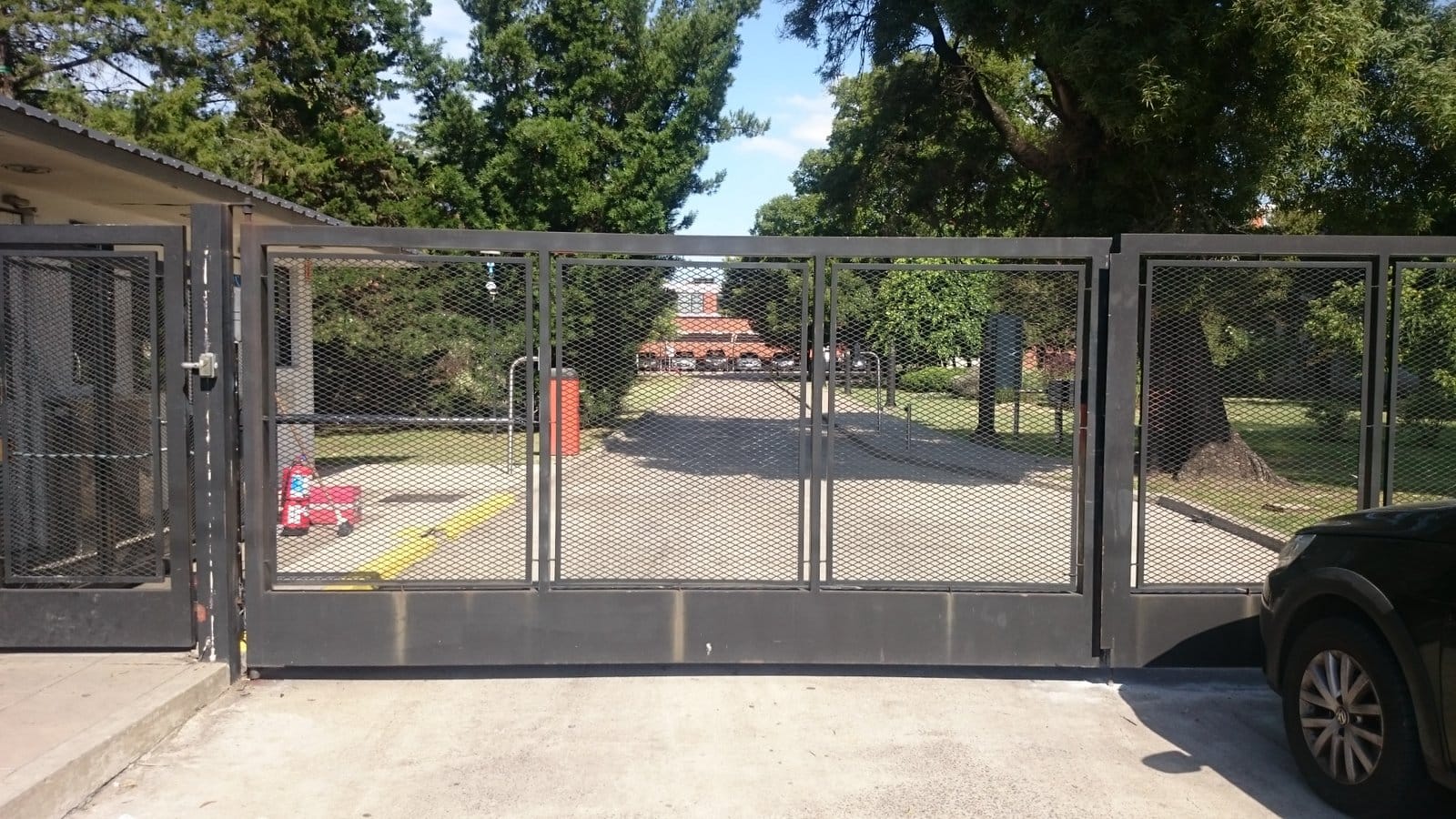 Fabrica de portones Automáticos - portón corredizo.